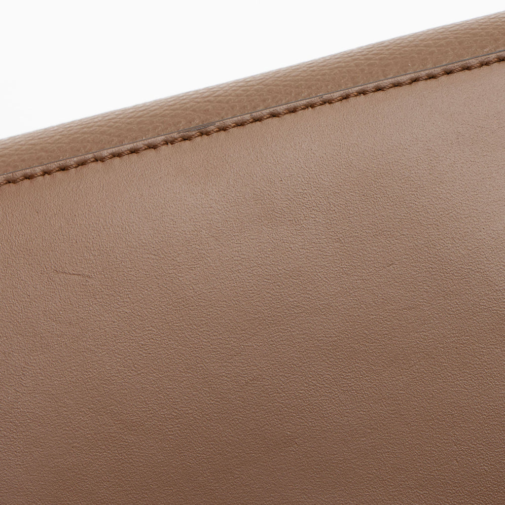 Fendi Leather FF Diamonds Continental Wallet with Chain (SHF-veWU7c)