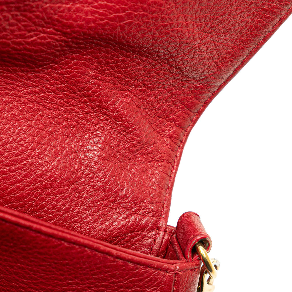 Fendi Leather Fendista Pochette Crossbody (SHG-UEo4ph)