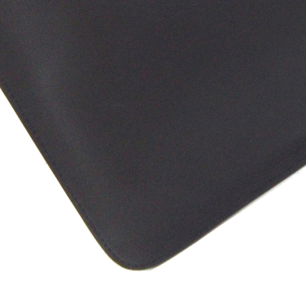 Fendi Leather Monster Eyes Clutch (SHG-ORzmvv)