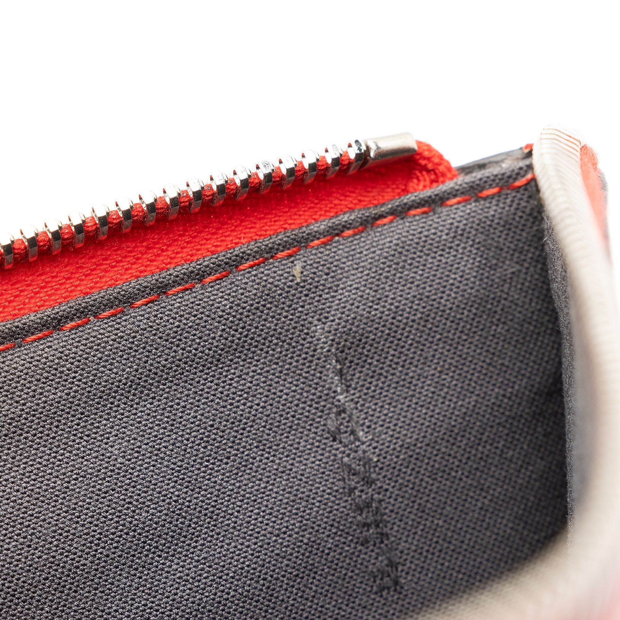 Fendi Leather Monster Zip Clutch (SHF-1L3C25)