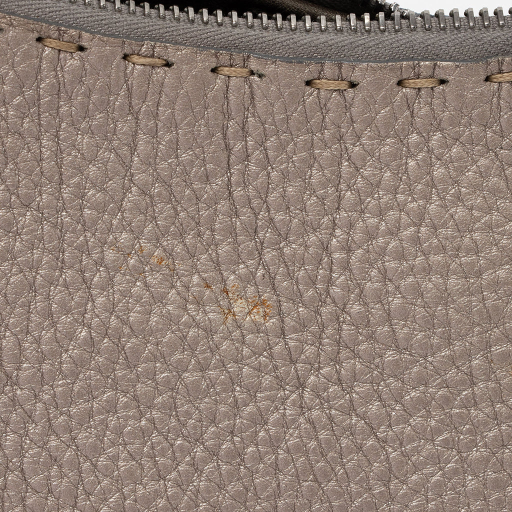 Fendi Leather Selleria Hobo (SHF-HKCQsO)