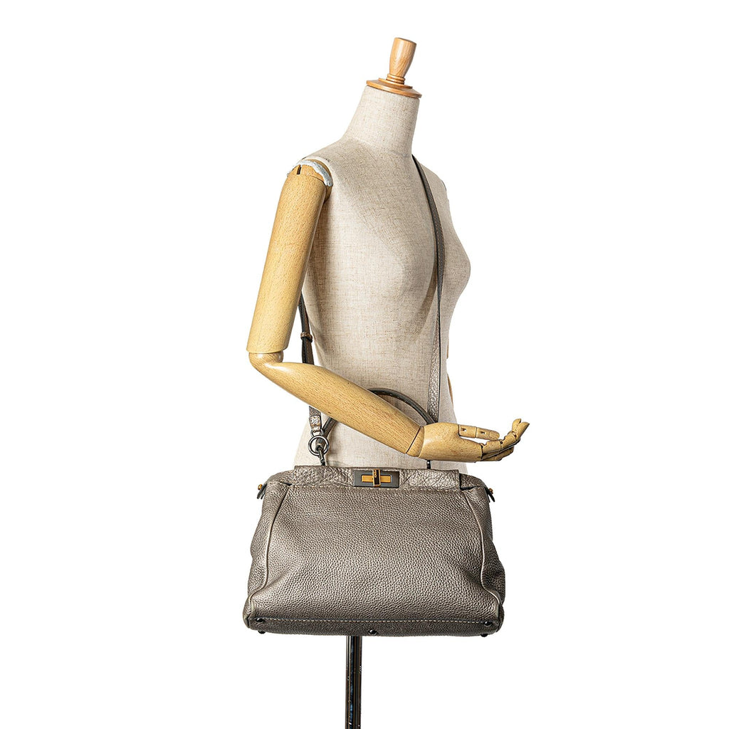 Fendi Medium Selleria Peekaboo
