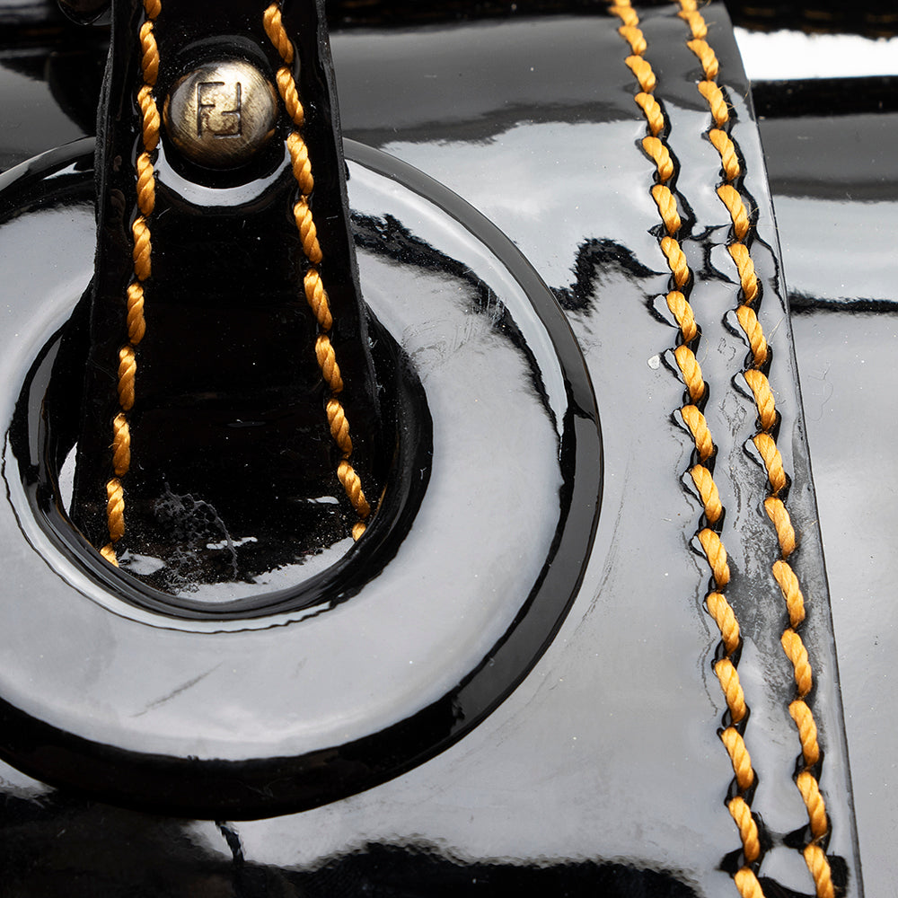 Fendi Patent Leather B Buckle Bag (SHF-19895)