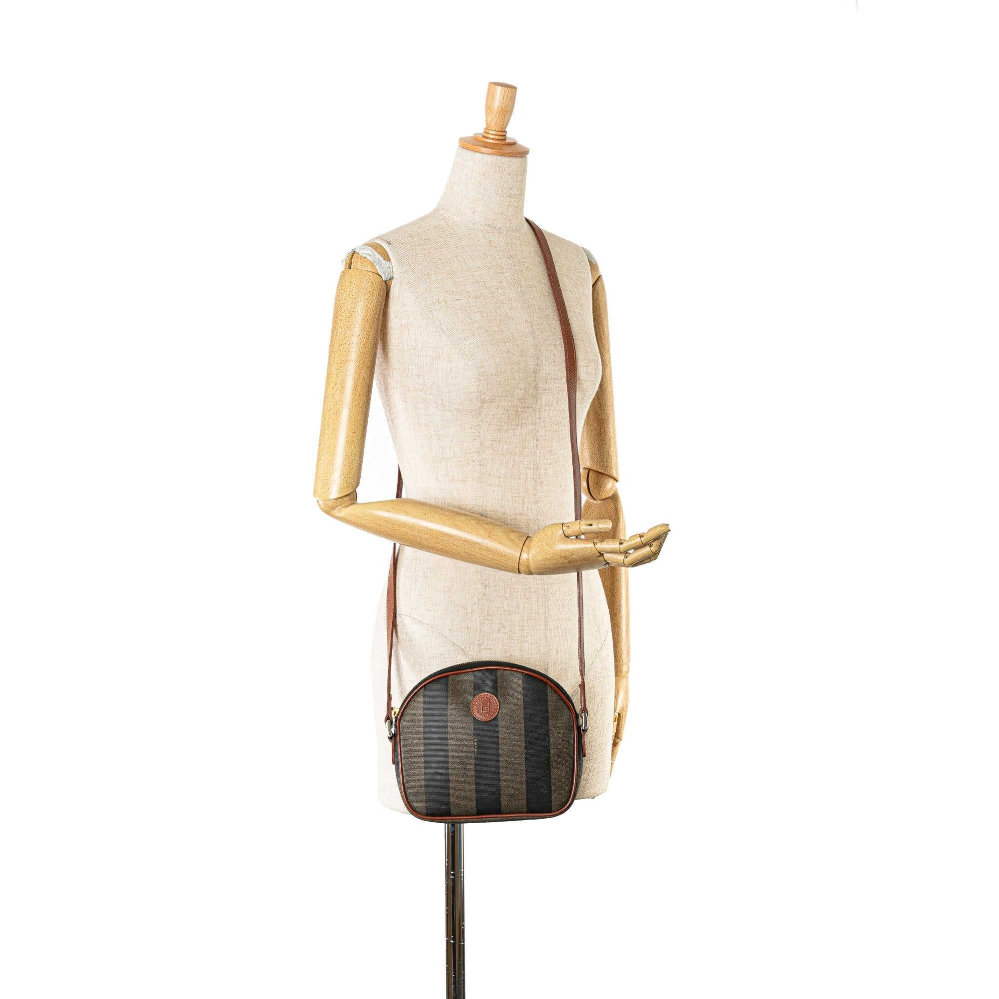 Fendi Pequin Coated Canvas Crossbody (SHG-UZy5af)