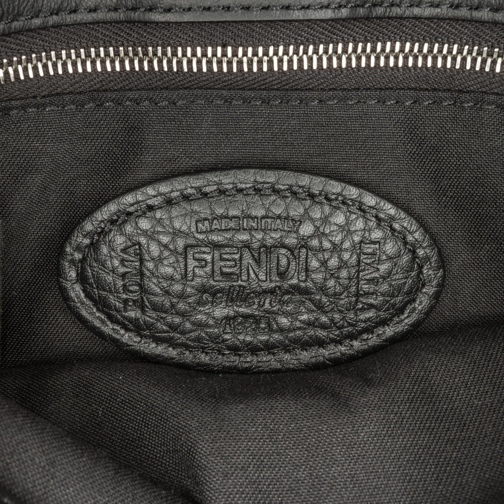Fendi Selleria Flat Convertible Belt Baguette (SHG-Gfrcyv)