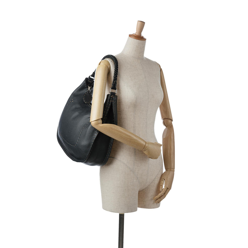 Fendi Selleria Hobo Bag (SHG-RMLQJ0)