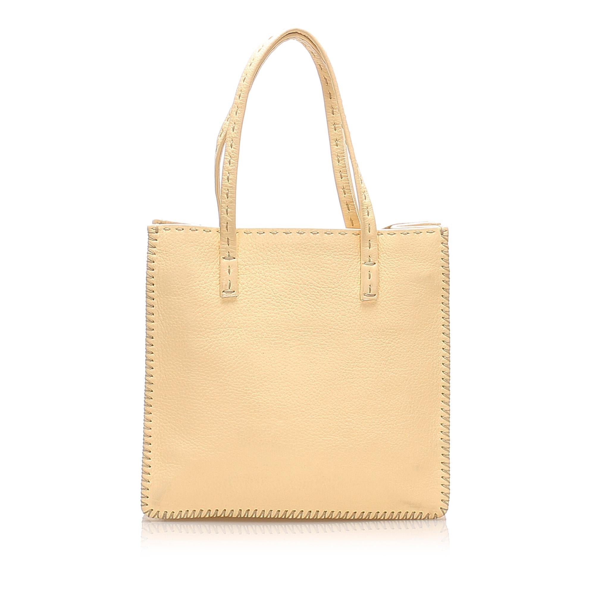 Fendi Selleria Leather Handbag (SHG-15496)