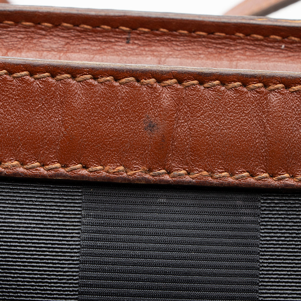 Fendi Vintage Pequin Shoulder Bag (SHF-18977)