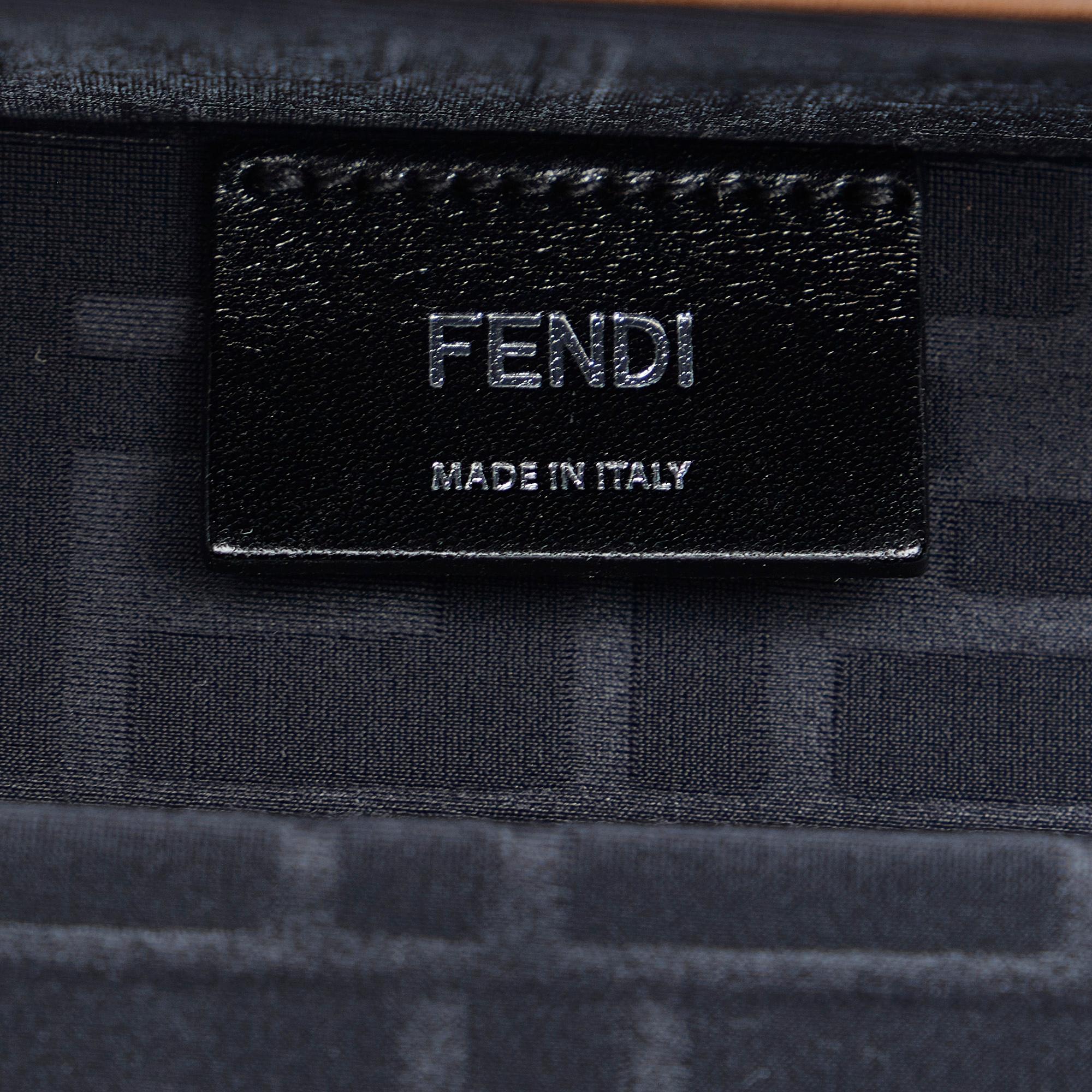Fendi Zucca Baguette Trunk (SHG-1H1nYo)
