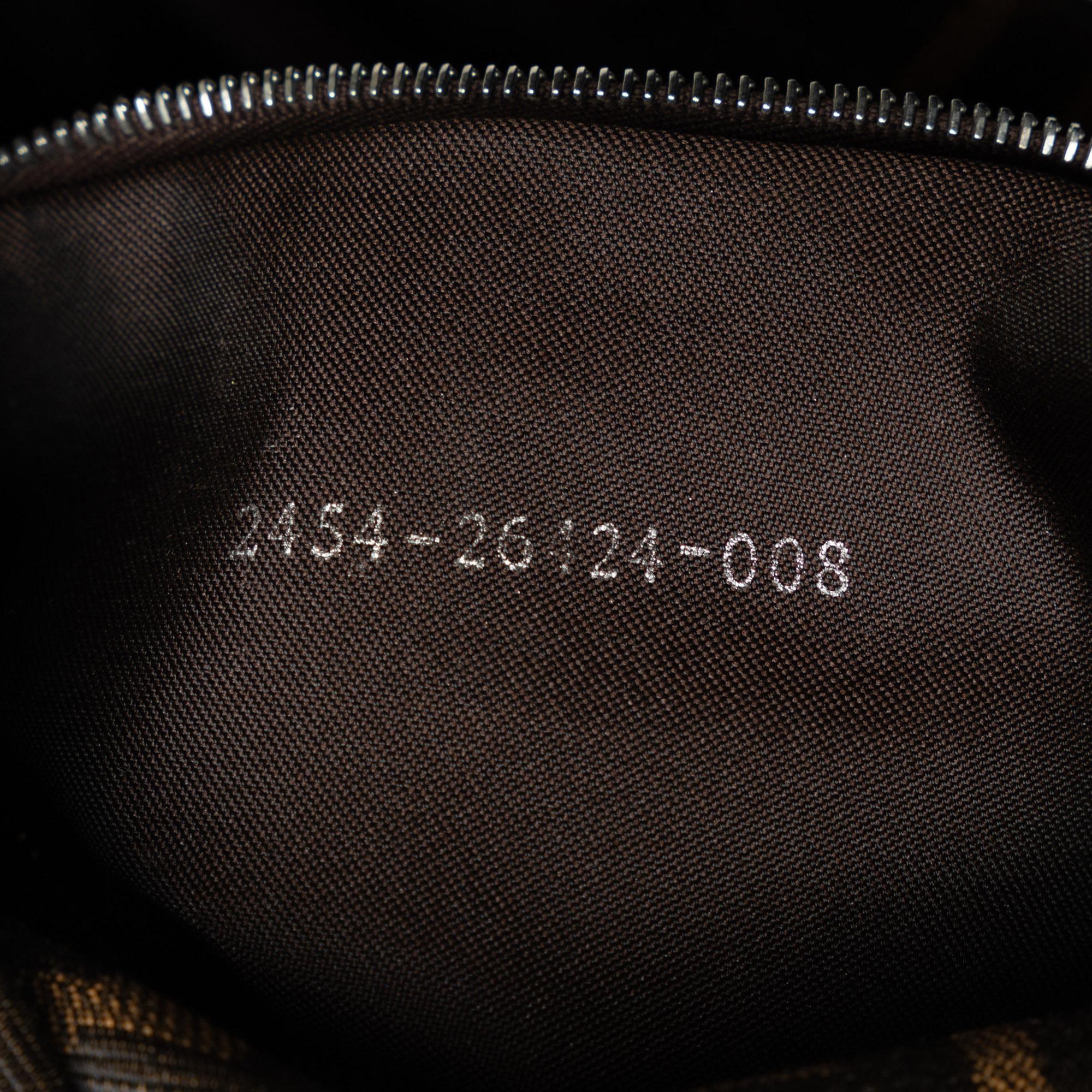Fendi Zucca Canvas Baguette (SHG-3KbD7q)