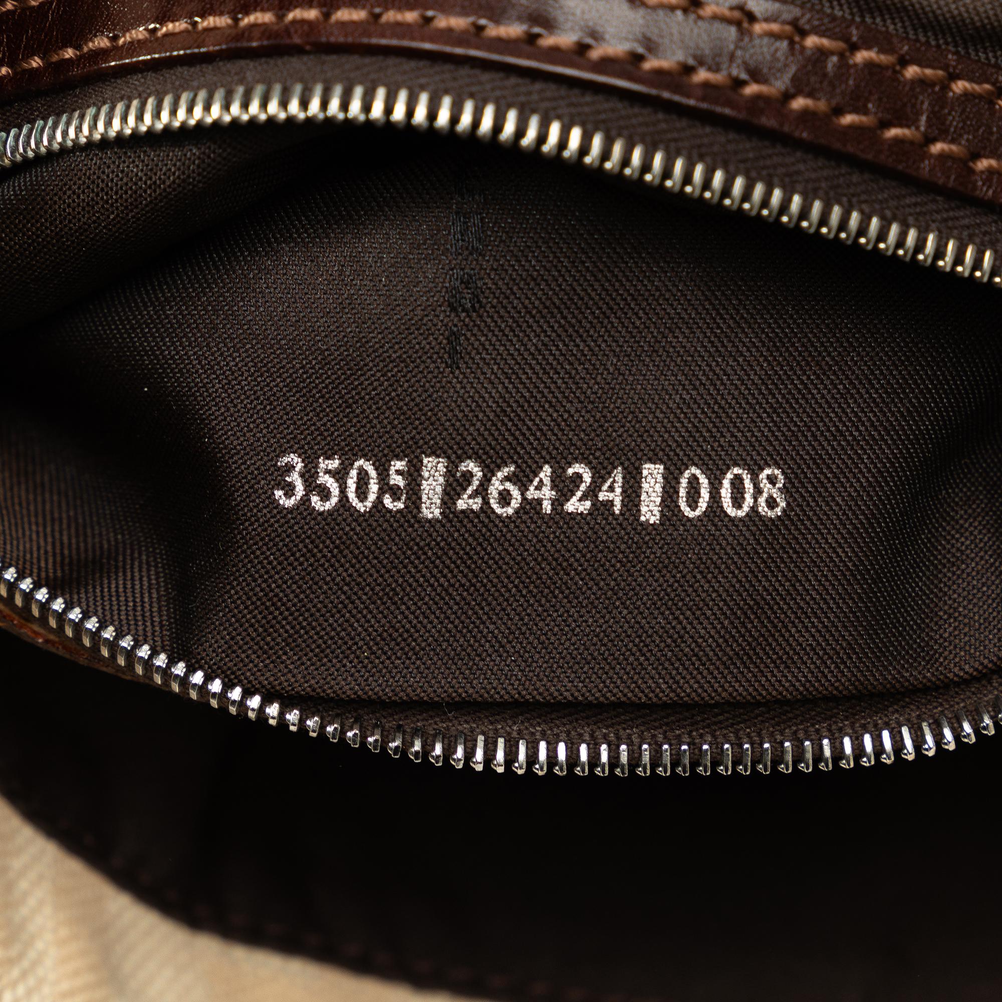 Fendi Zucca Canvas Baguette (SHG-fAm0zf)