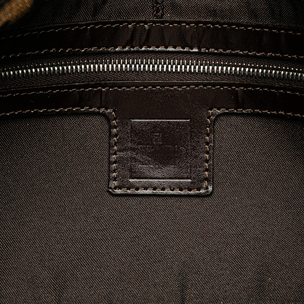 Fendi Zucca Canvas Baguette (SHG-MqP0Ux)