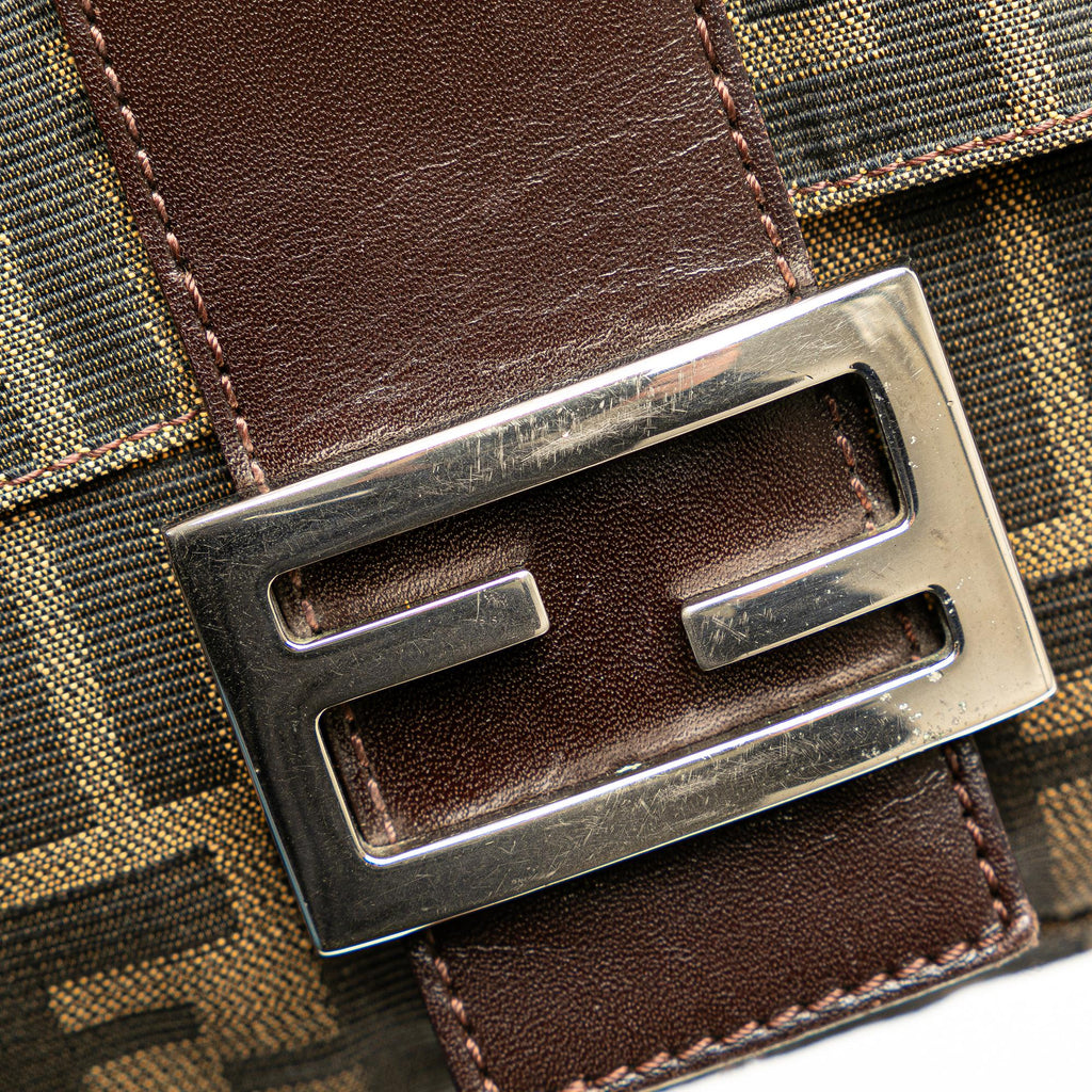 Fendi Zucca Canvas Baguette (SHG-cTex3N)