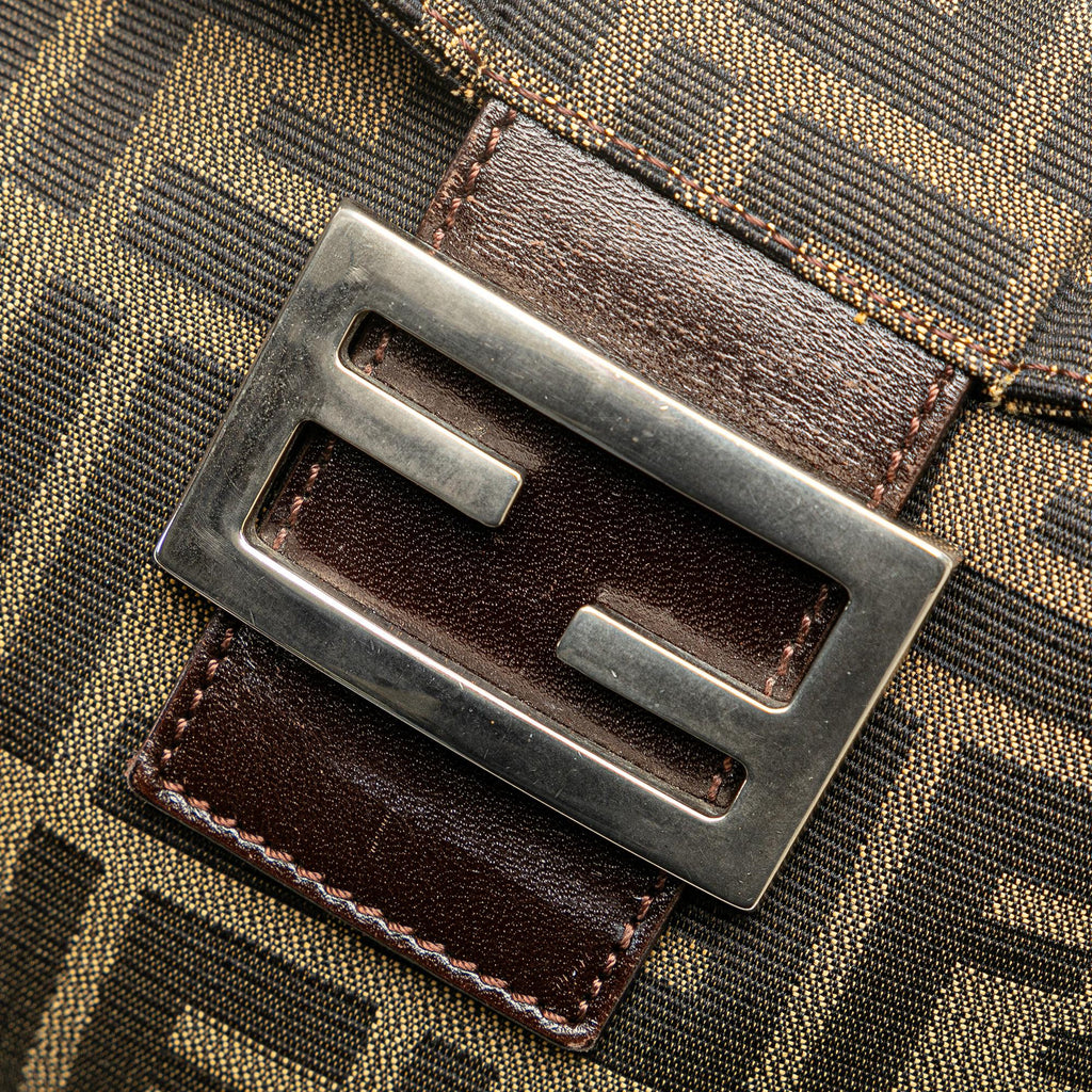 Fendi Zucca Canvas Double Flap Mamma (SHG-IOclRQ)