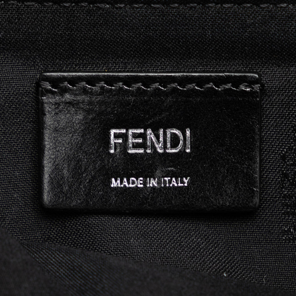 Fendi Zucca Canvas and Leather Convertible Baguette (SHG-X1HAvY)