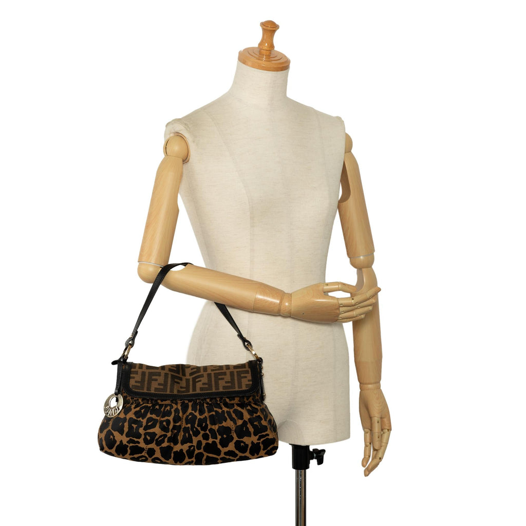 Fendi Zucca Chef Leopard Shoulder Bag (SHG-BxdWir)