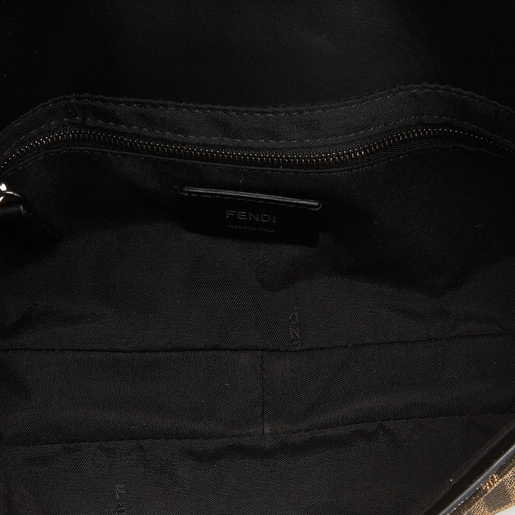Fendi Zucca Convertible Belt Bag (SHG-PqiwqL)