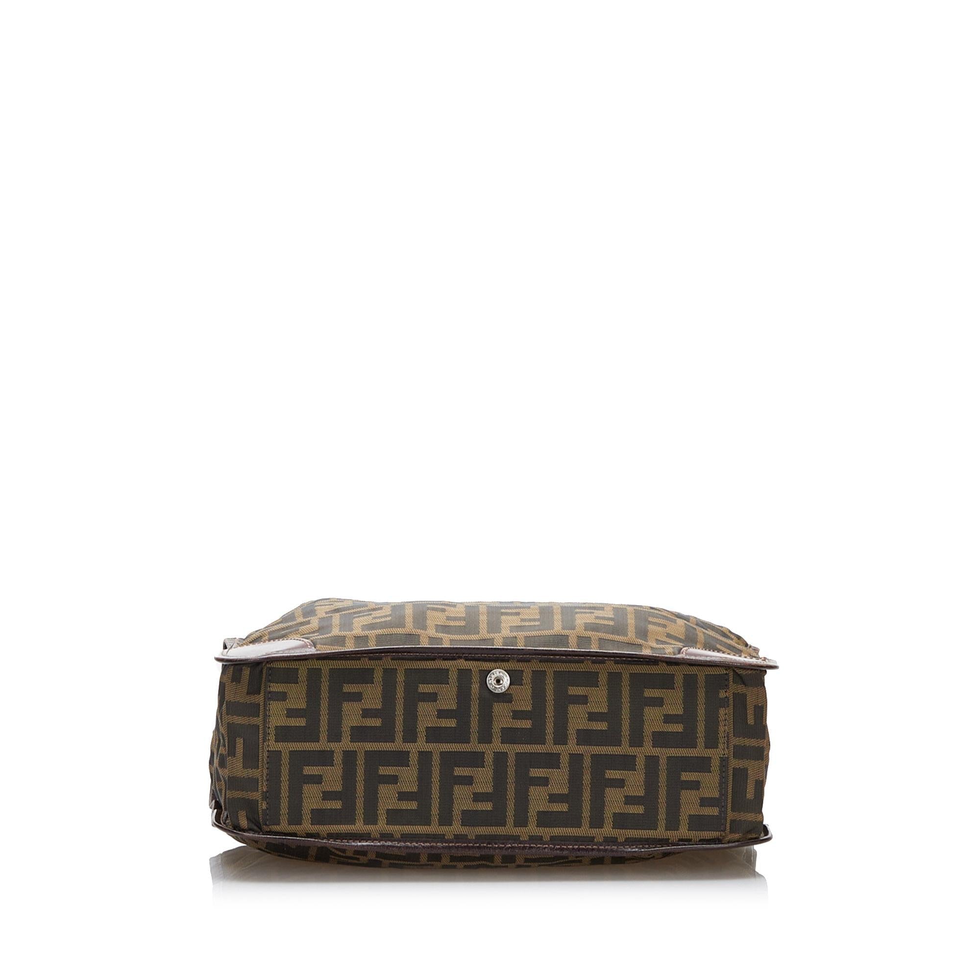 Fendi Zucca Tote Bag (SHG-EVPIF4)