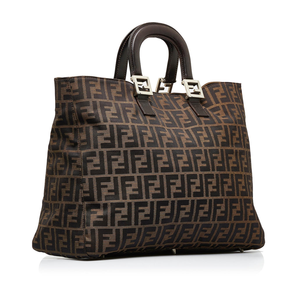 Fendi Zucca Tote (SHG-iHHWYi)