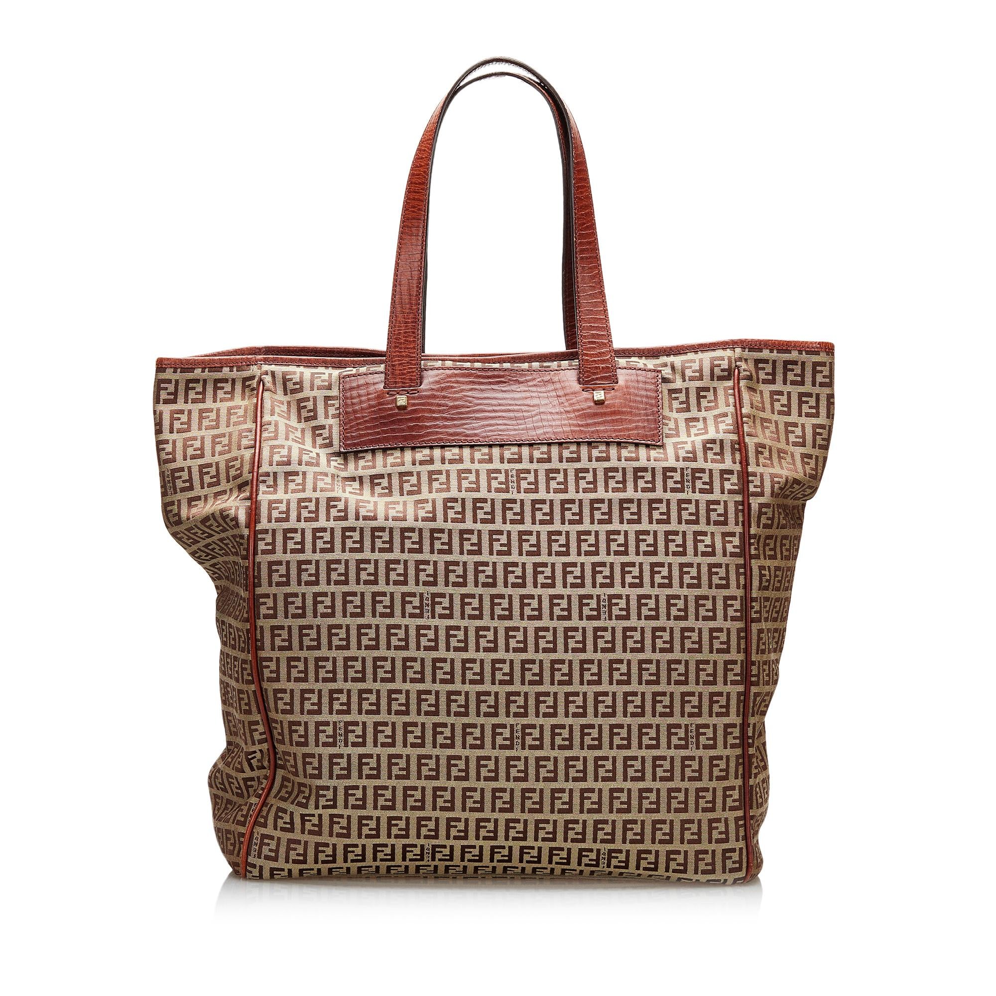 Fendi Zucchino Tote (SHG-sgk8KA)
