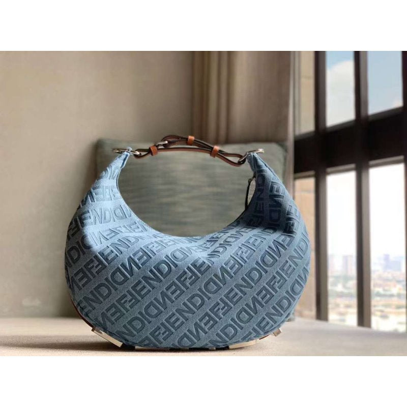 فيندي نانو كريسنت حقيبة WB001410