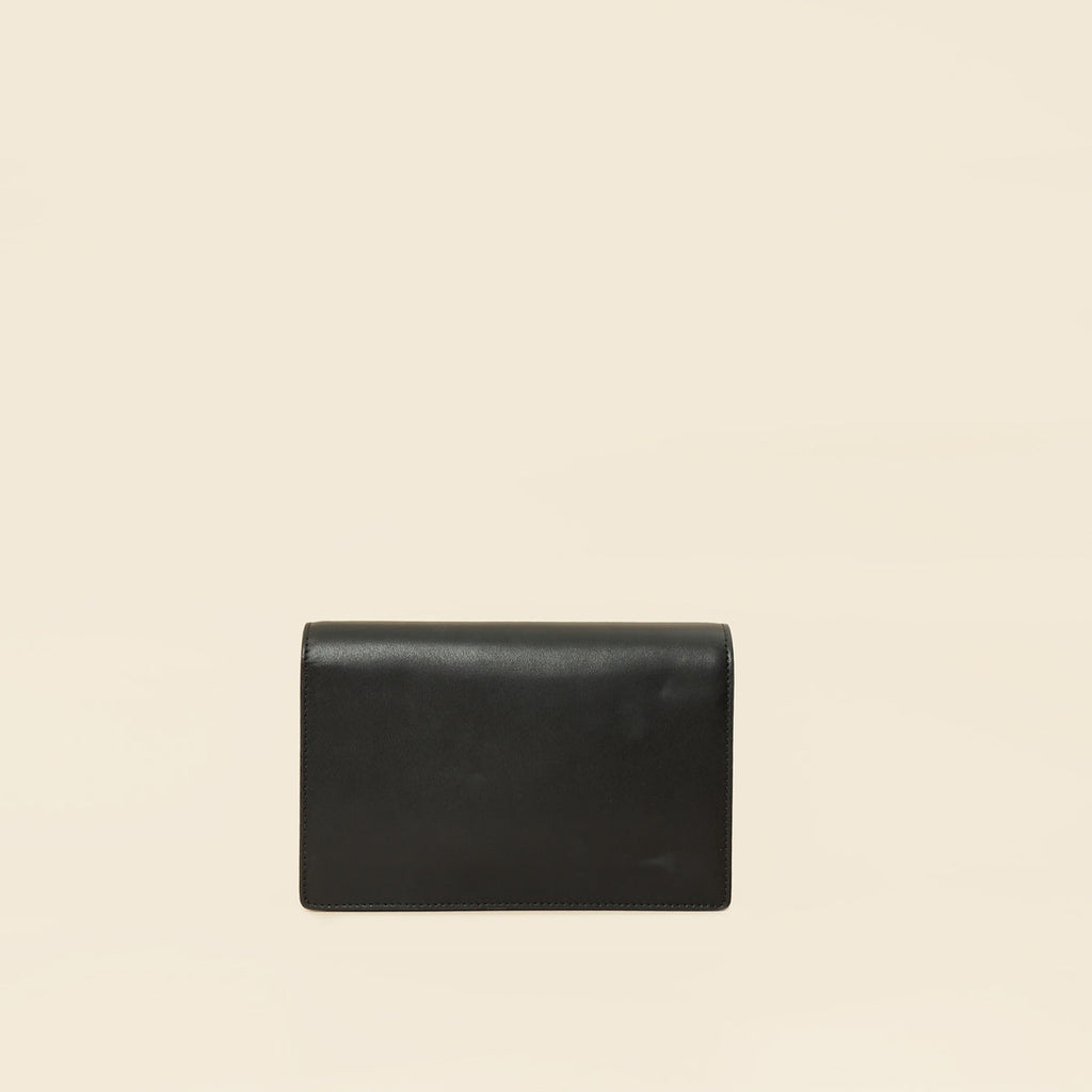 Fendi Black Medium Envelope Wallet on Chain