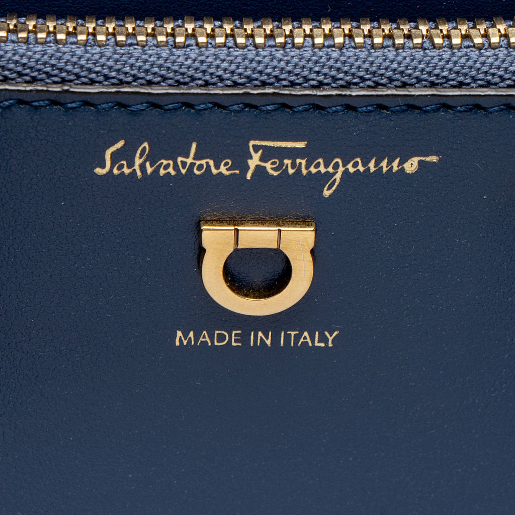 Ferragamo Leather Joanne Large Shoulder Bag