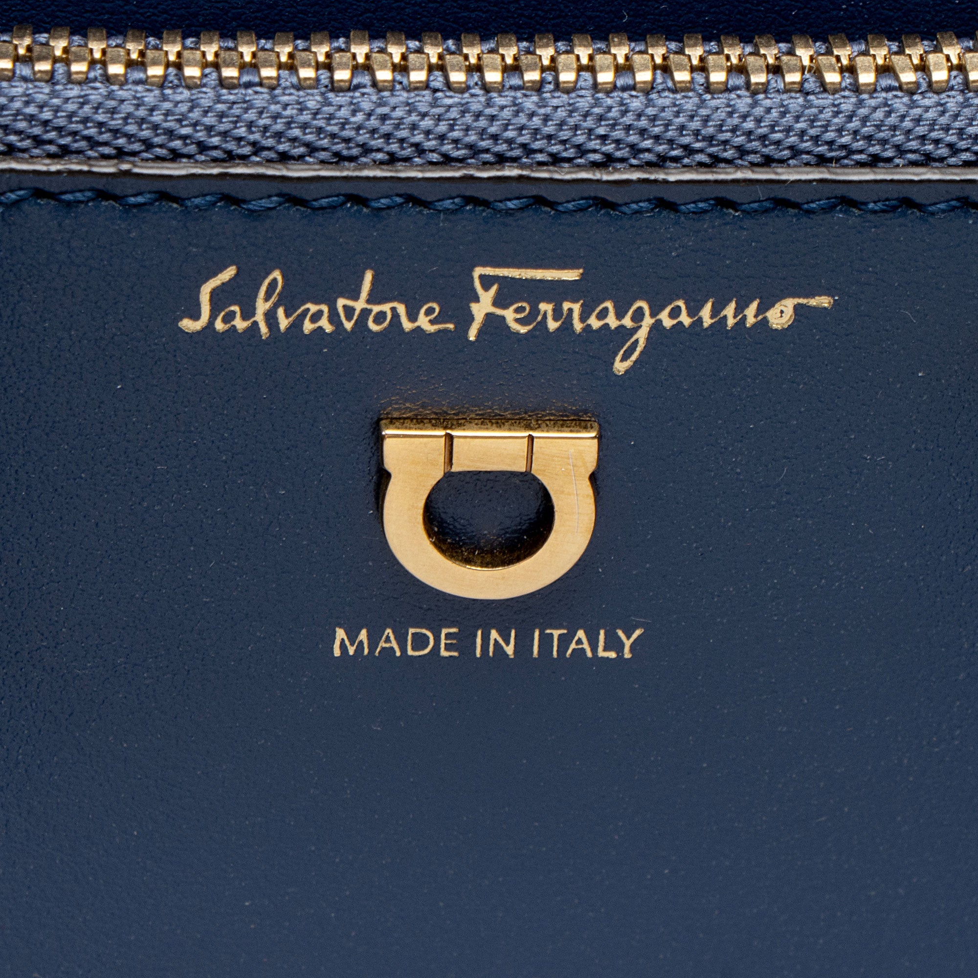Ferragamo Leather Joanne Large Shoulder Bag