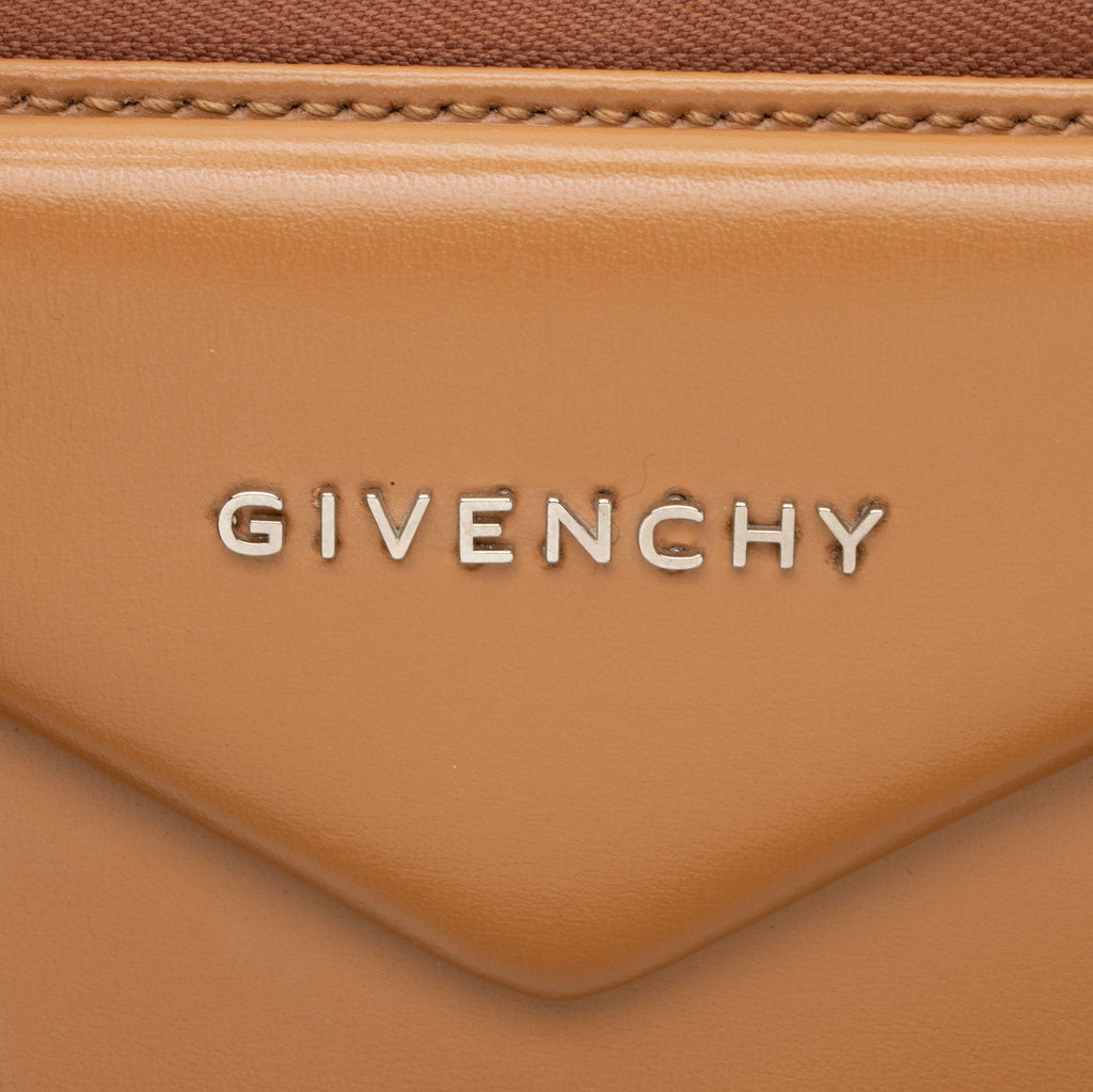 Givenchy Calfskin Antigona Medium Satchel (SHF-LPG0Rf)