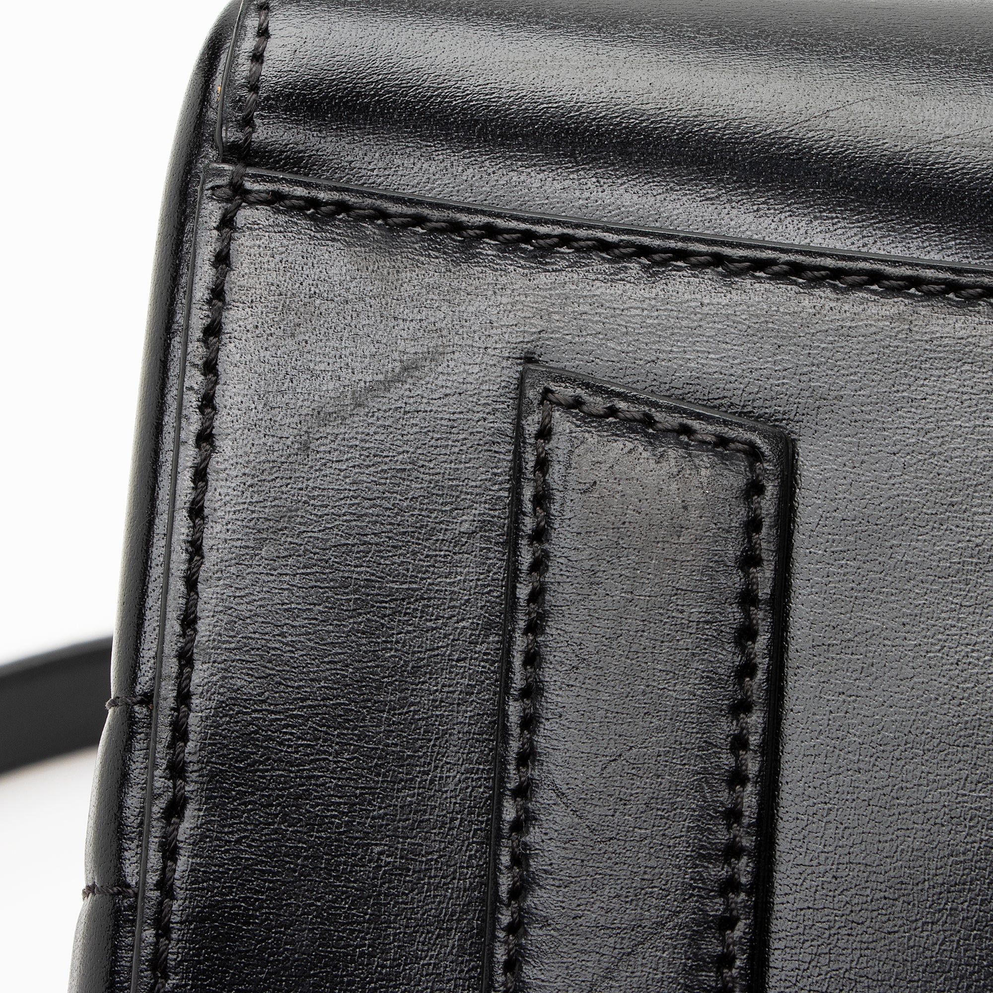 Givenchy Smooth Calfskin Antigona Small Satchel (SHF-22163)