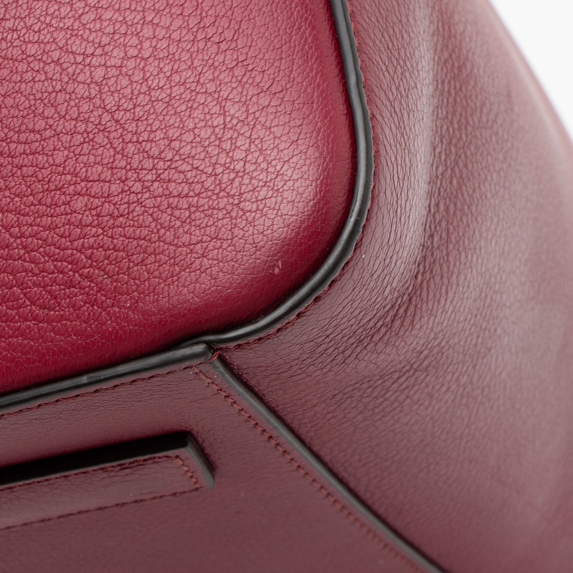 Givenchy Sugar Goatskin Antigona Medium Satchel