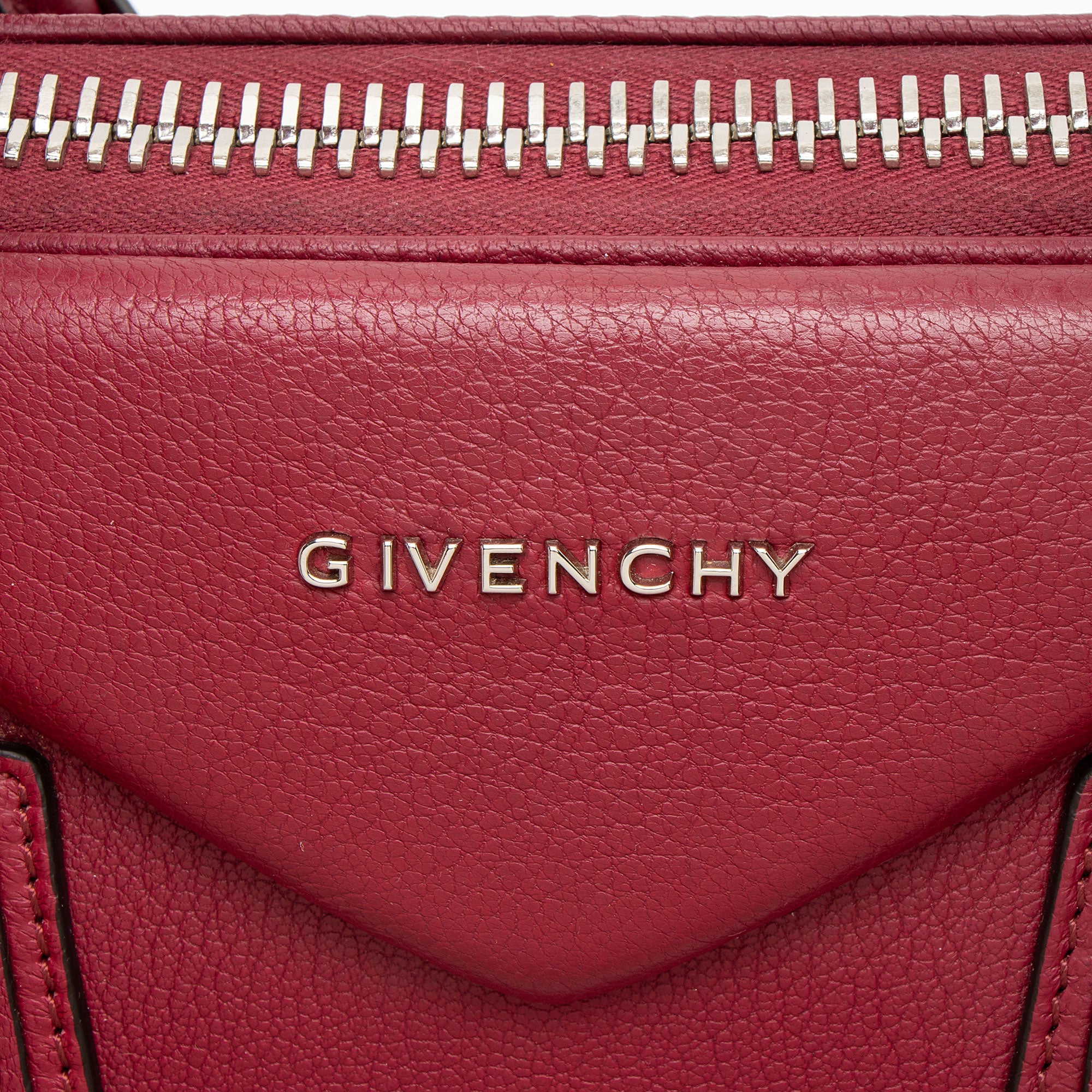 Givenchy Sugar Goatskin Antigona Medium Satchel