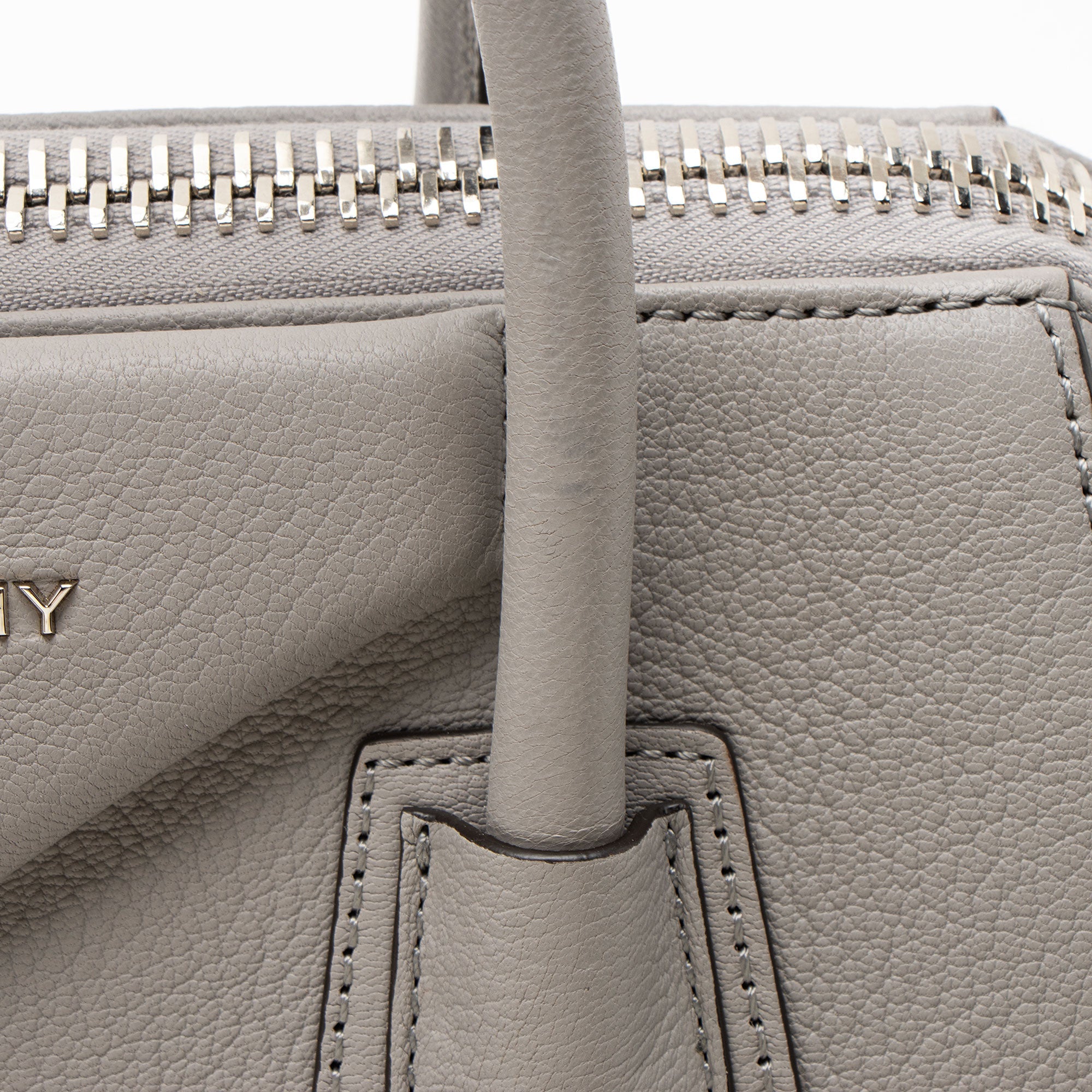 Givenchy Sugar Goatskin Antigona Small Satchel
