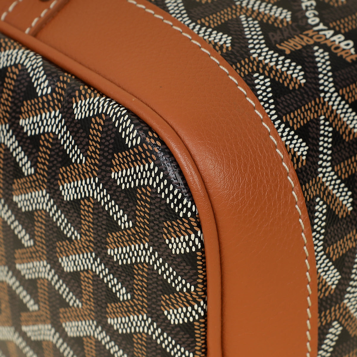 Goyard Bicolor Goyardine Petit Flot Bucket Bag