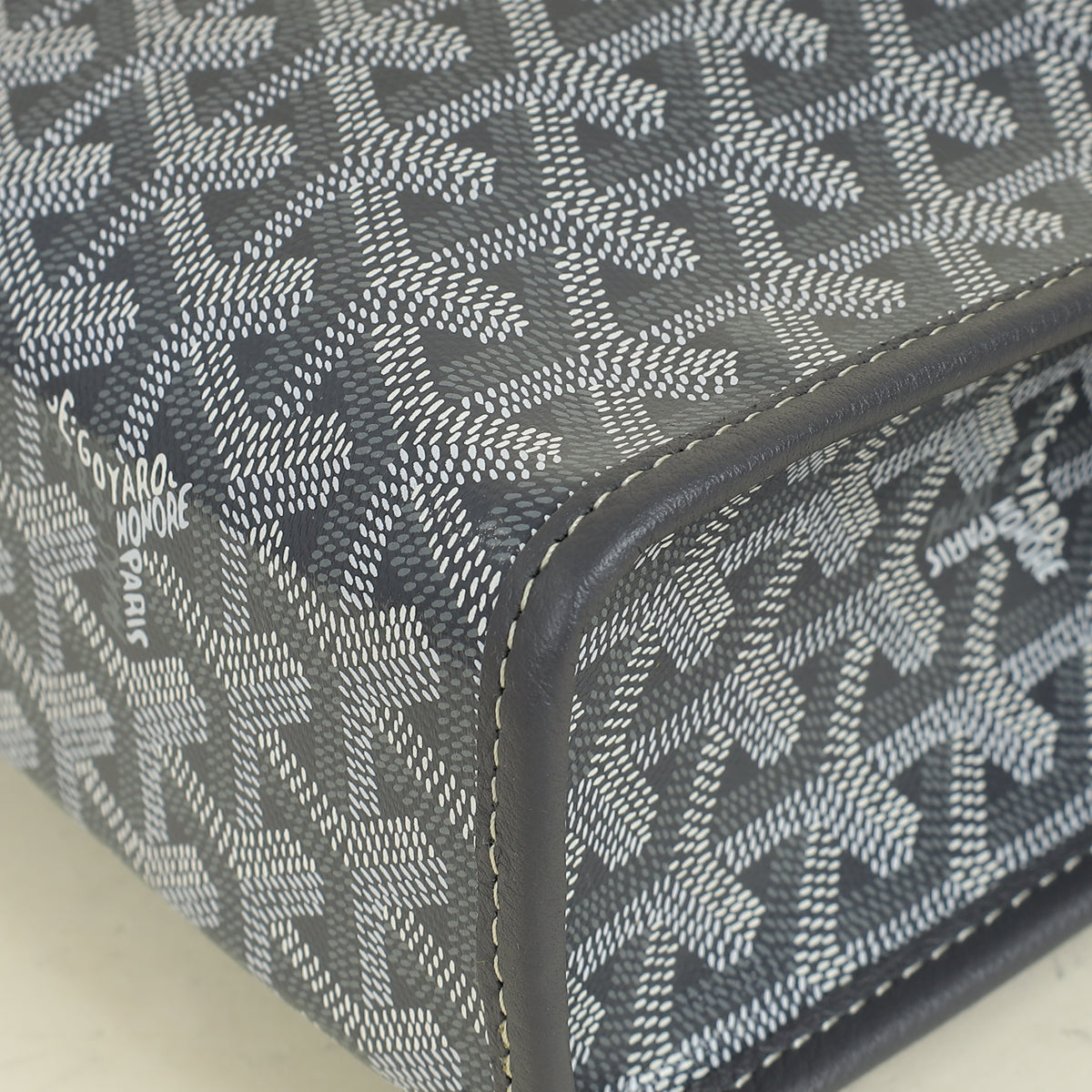 Goyard Gray Goyardine Jouvence GM Pouch