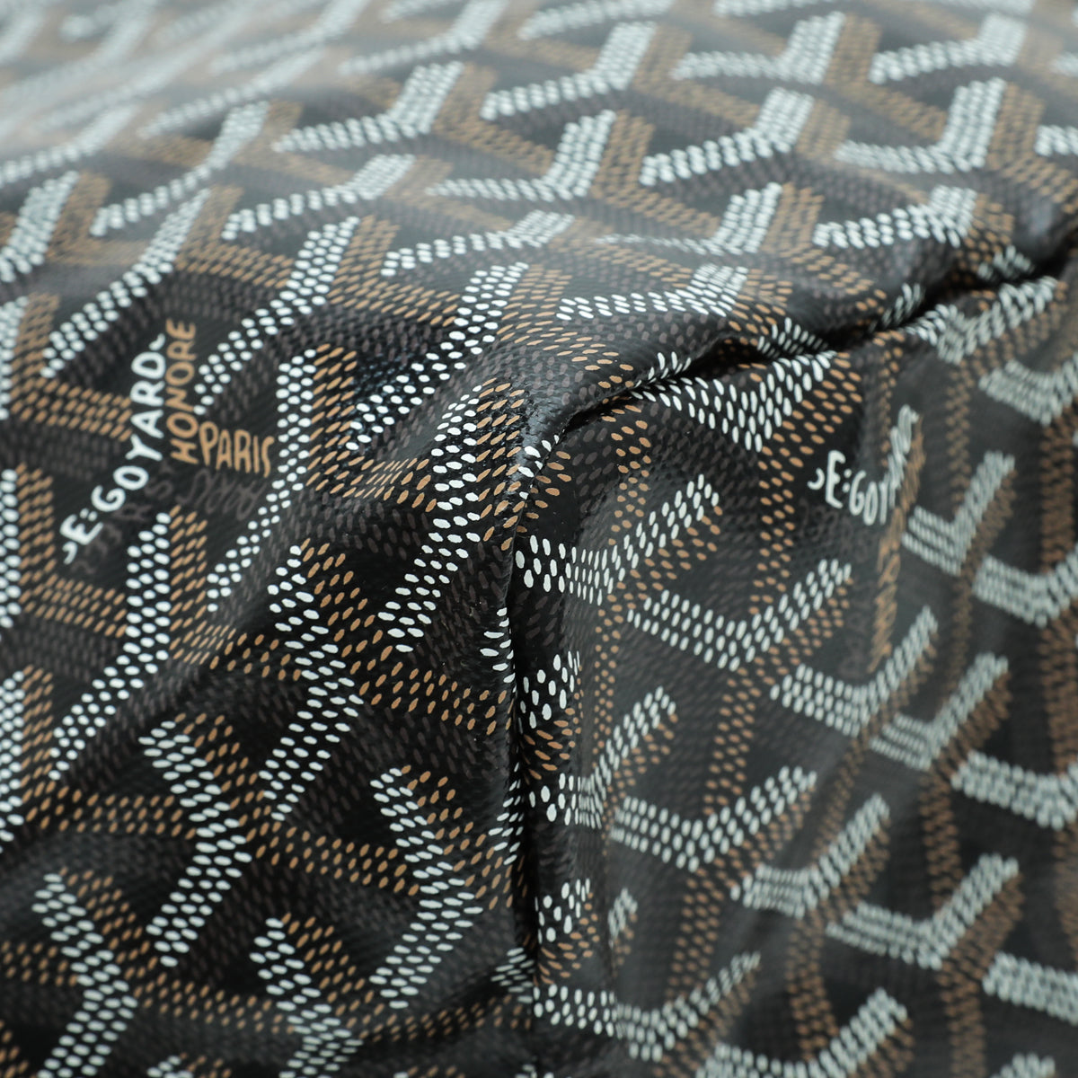 Goyard Black Goyardine Saint Louis PM Bag