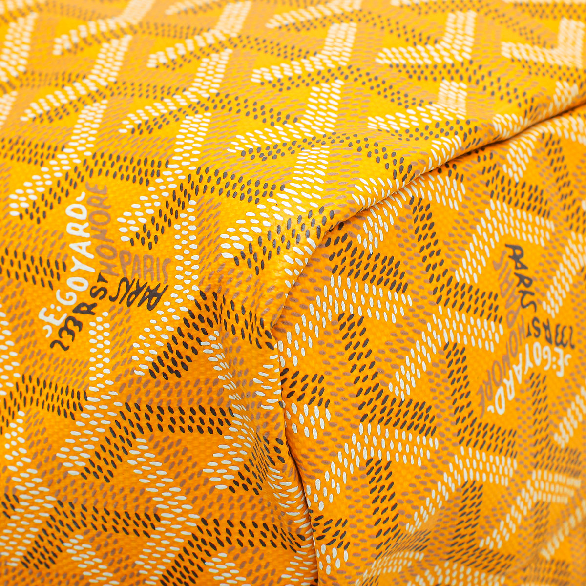 Goyard Jaune Goyard Saint Louis PM Bag