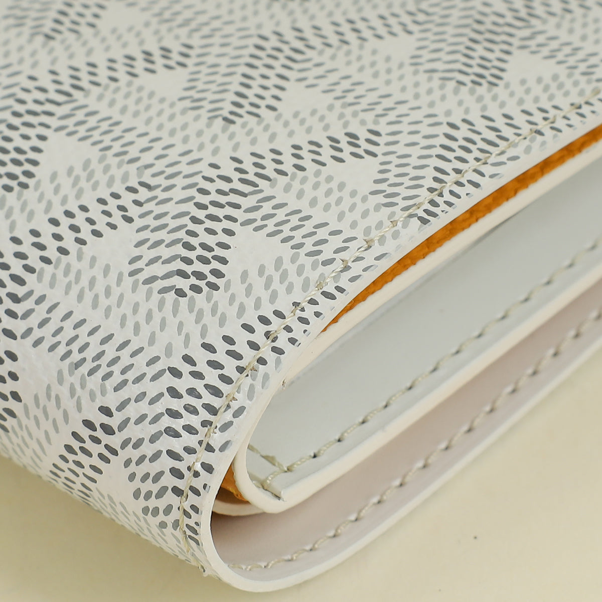 Goyard White Victoire Coeur Wallet