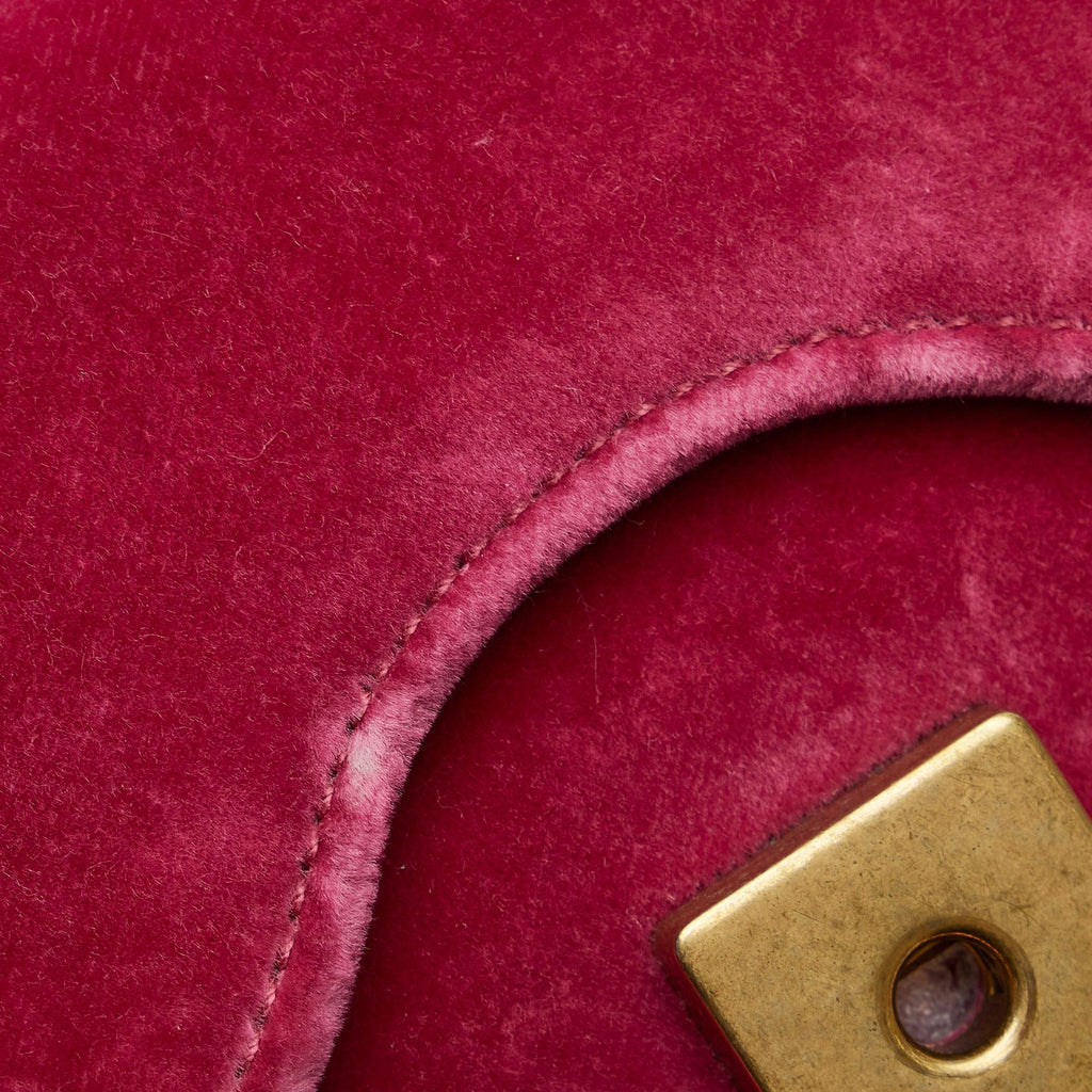 Gucci Broadway Velvet Crossbody Bag (SHG-VjDGrg)