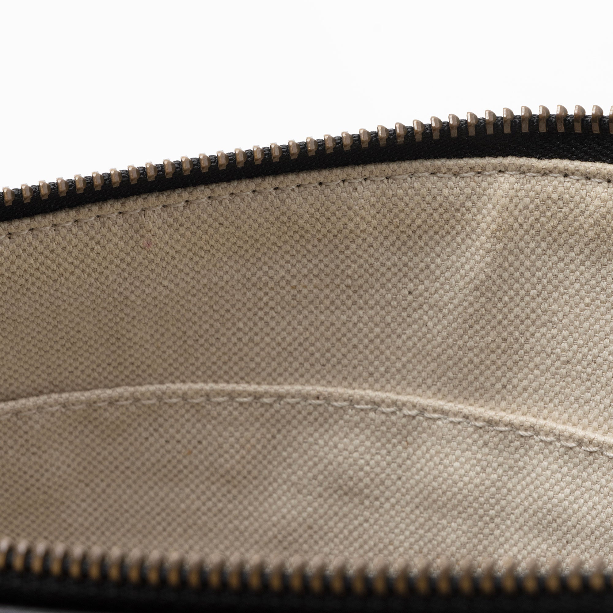 Gucci Calfskin Bee Star Wristlet (SHF-8glDSR)