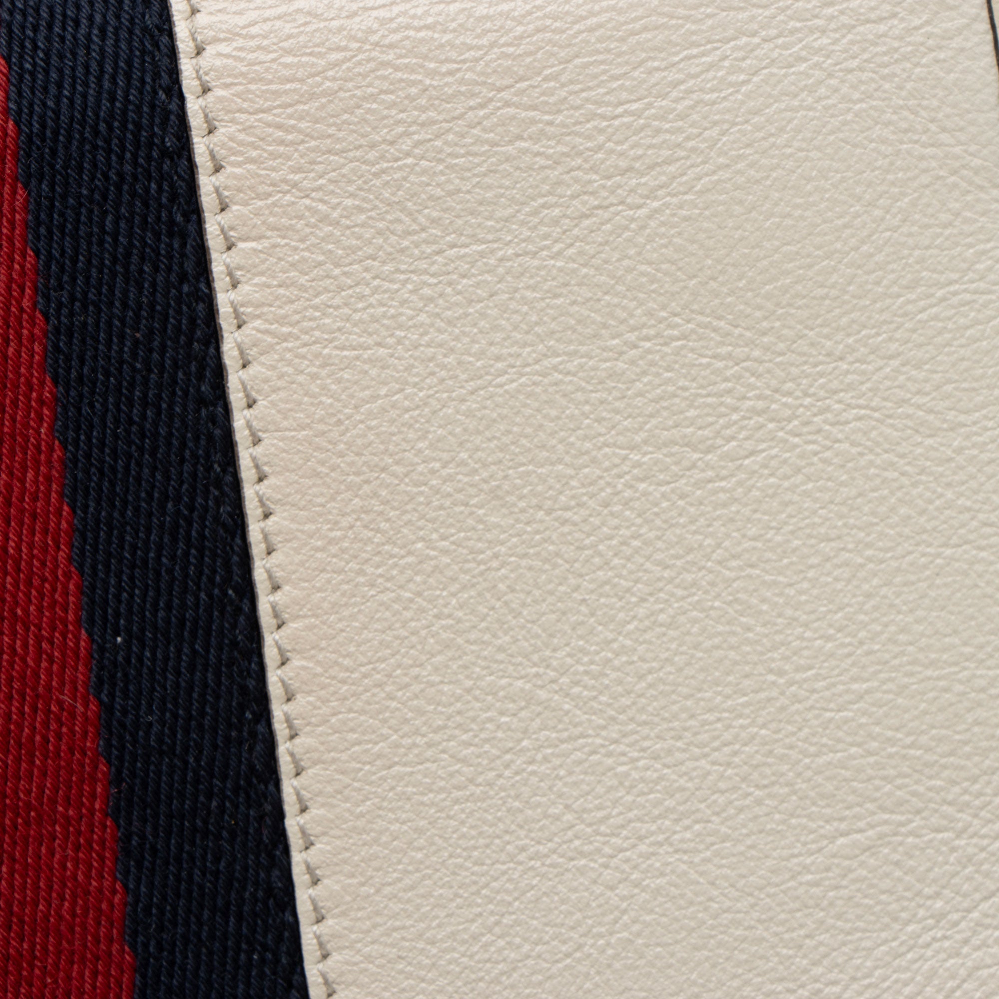 Gucci Calfskin Rajah Mini Flap Bag (SHF-ofd1Mc)
