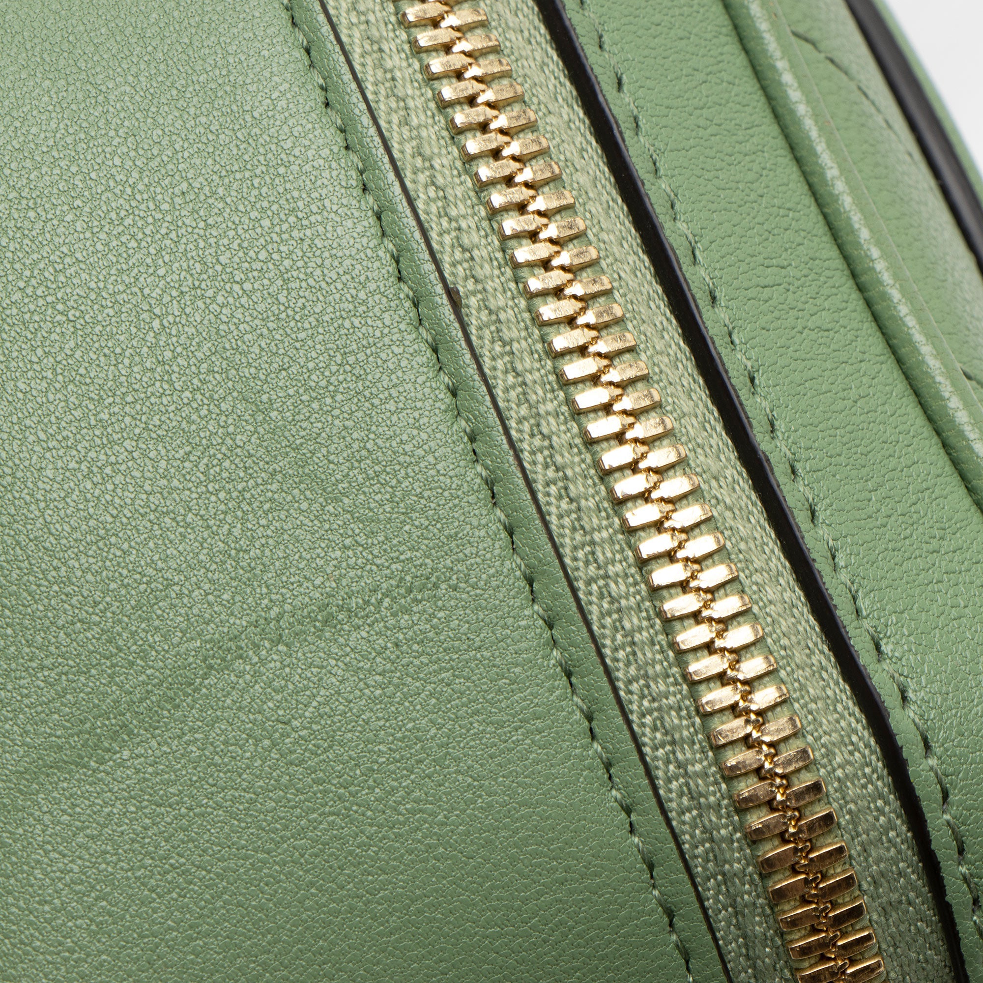 Gucci Diagonal Stitched Calfskin Blondie Top Handle