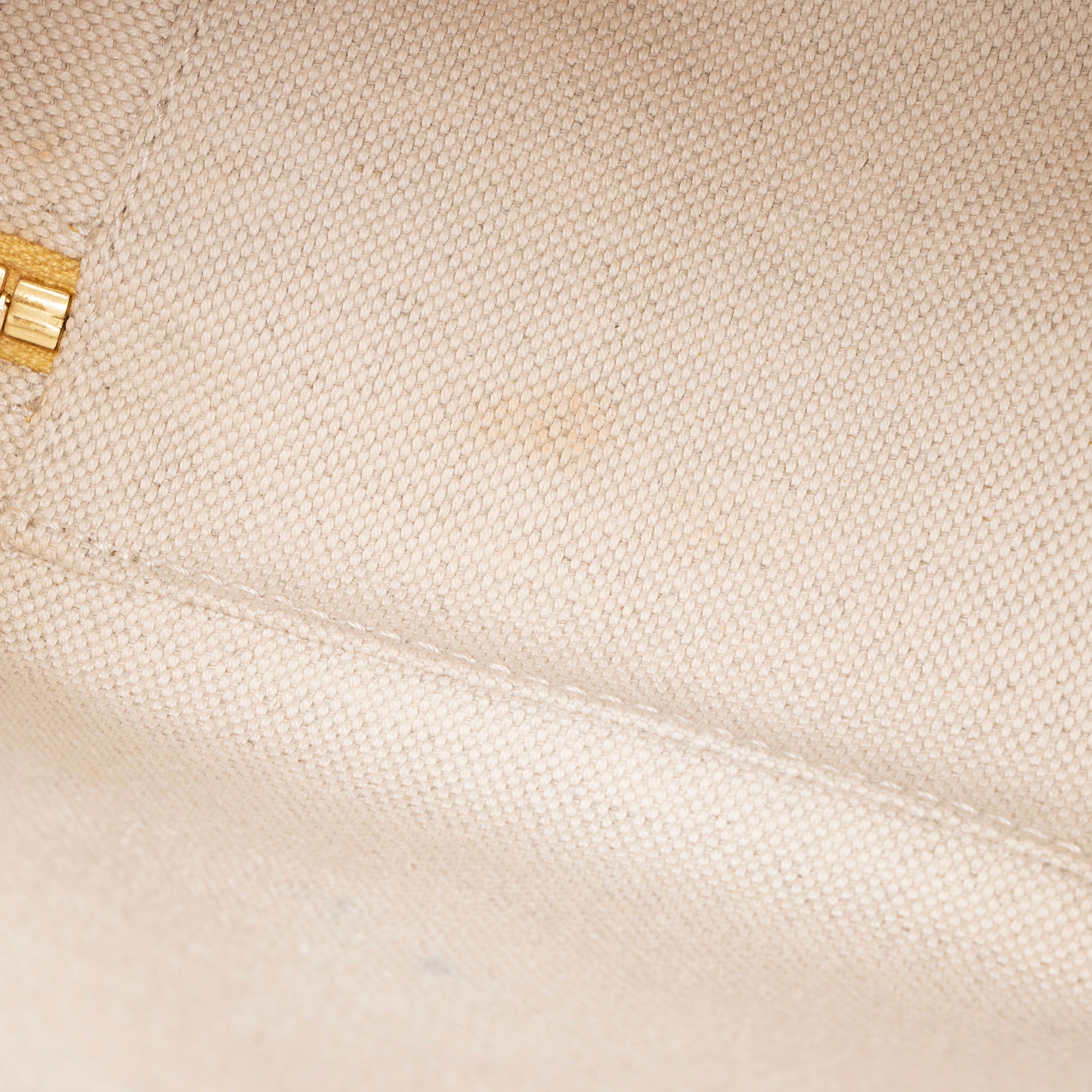 Gucci Diagonal Stitched Calfskin Blondie Top Handle