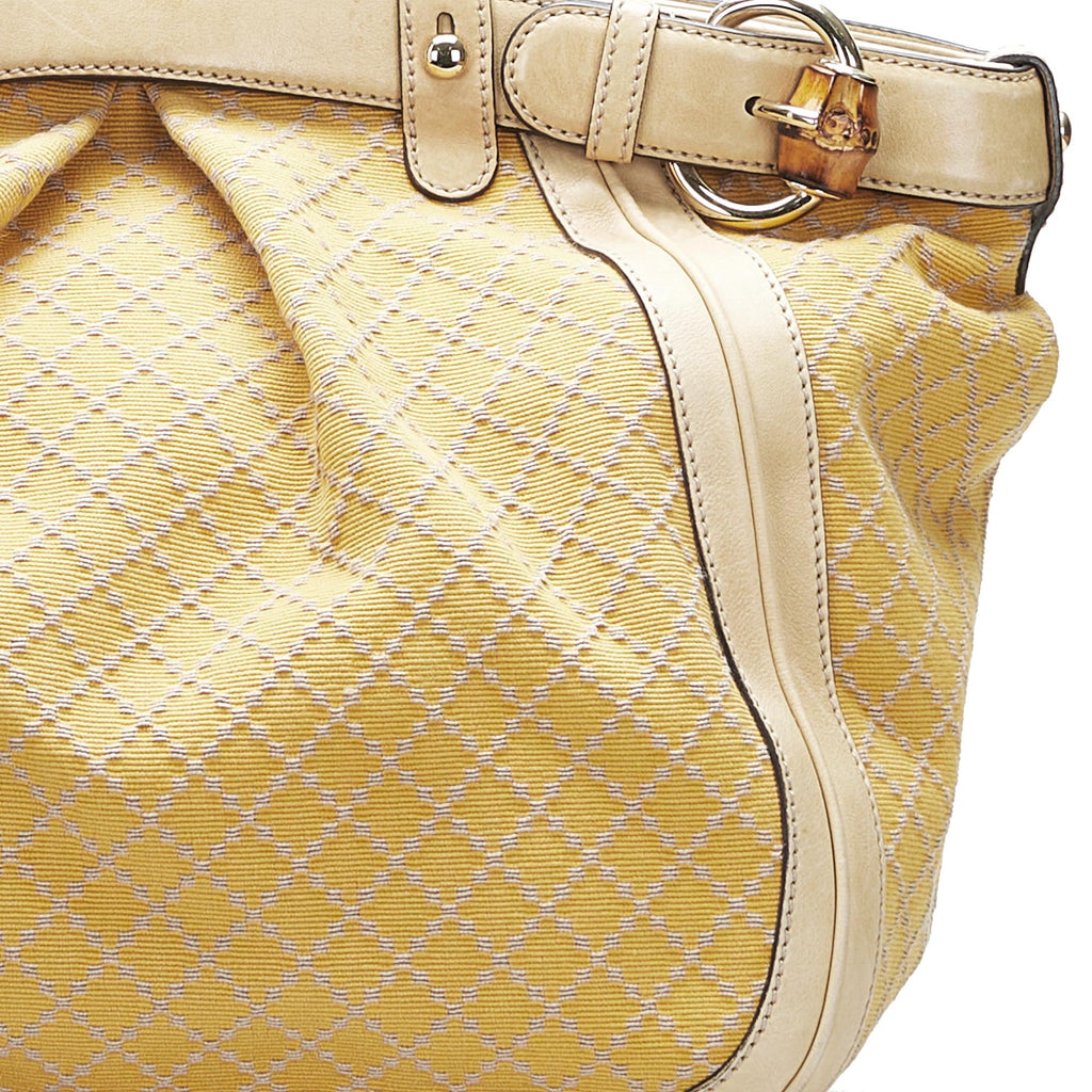 Gucci Diamante Bamboo Handbag (SHG-37943)