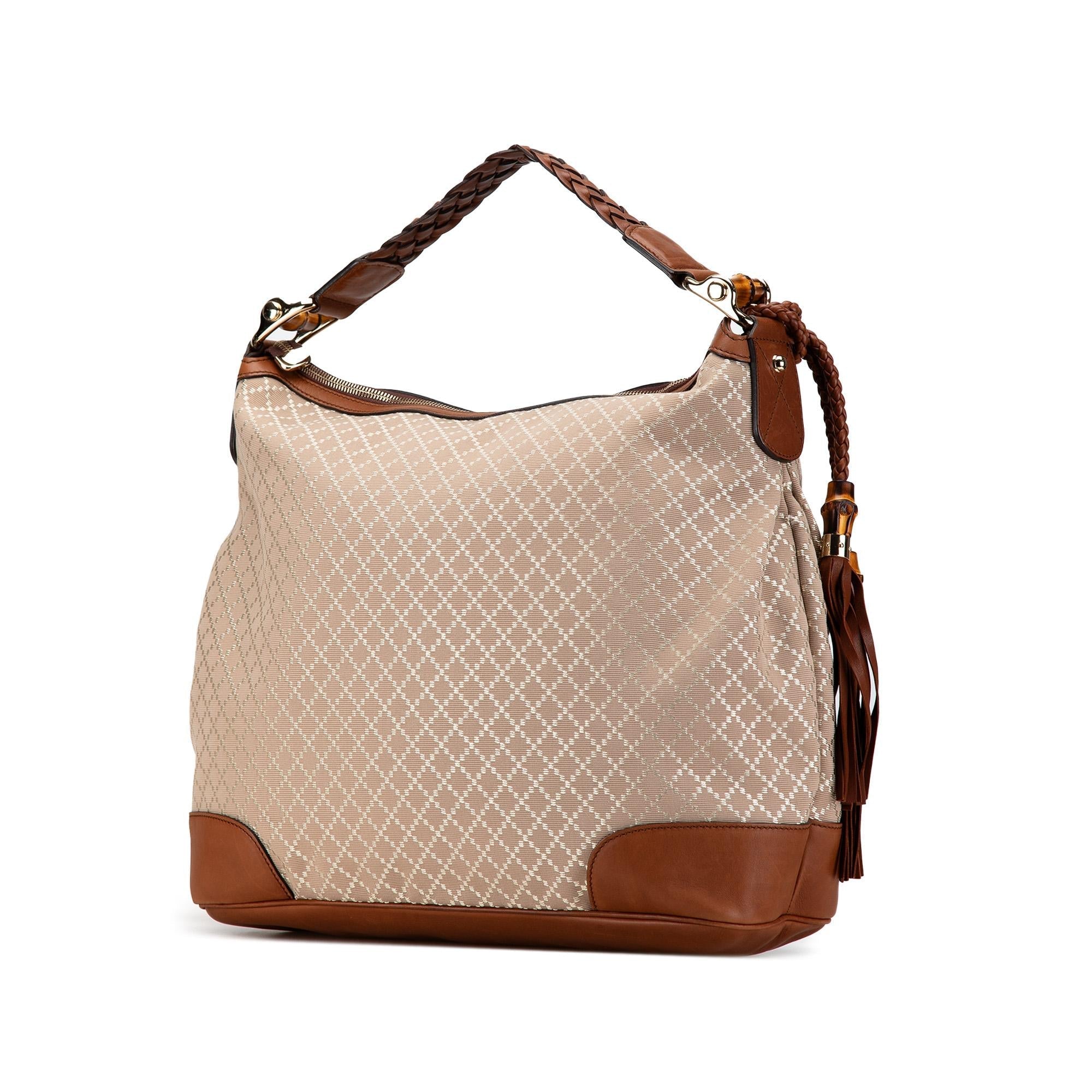 Gucci Diamante Canvas Eva Shoulder Bag (SHG-oQPtVB)