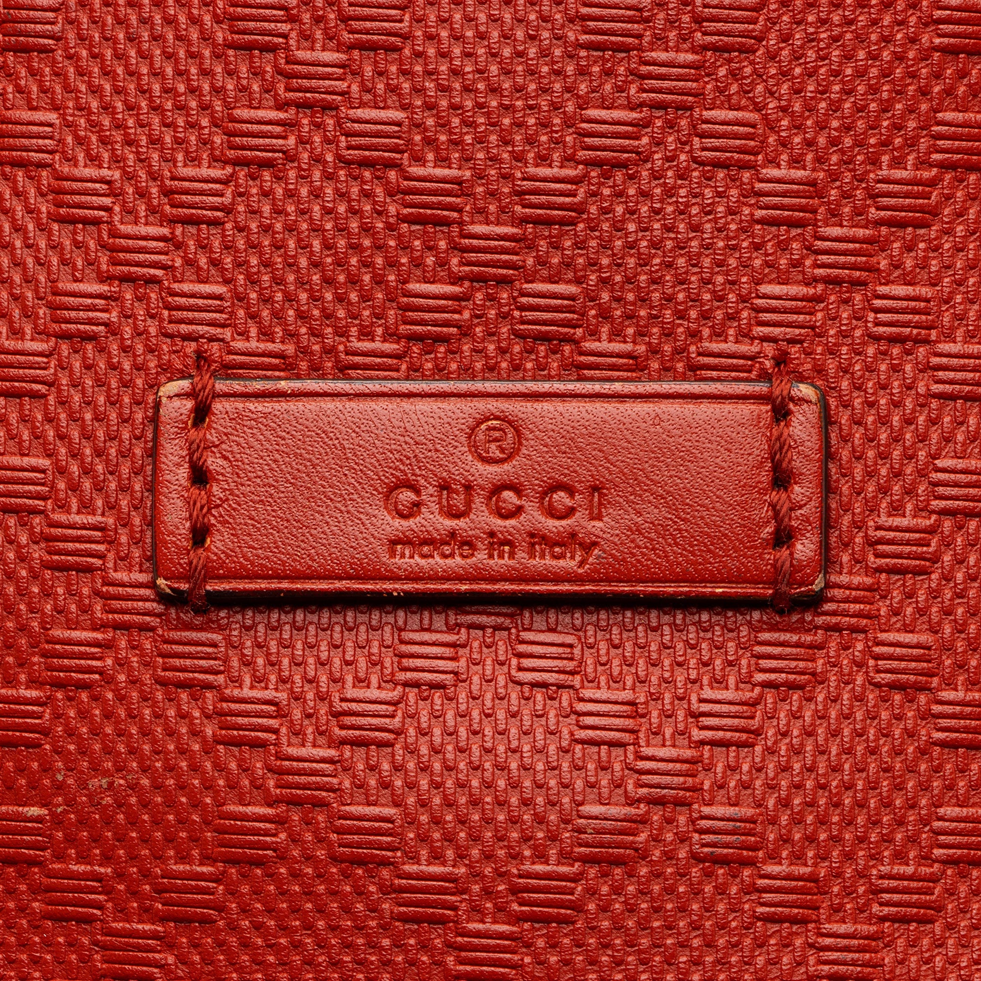 Gucci Diamante Leather Bright Bucket Bag (SHF-wHyMri)
