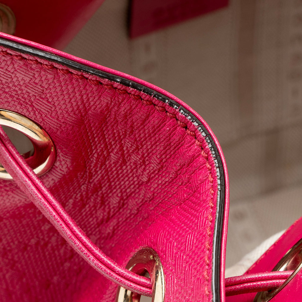 Gucci Diamante Leather Bright Bucket Bag