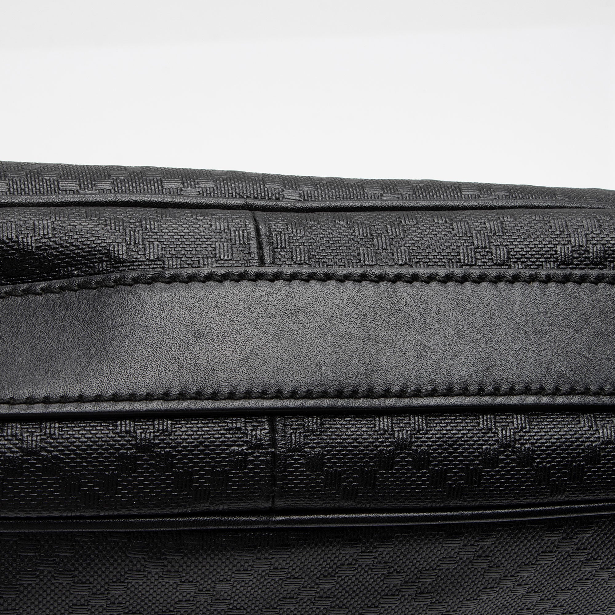 Gucci Diamante Leather Medium Messenger (SHF-2za6Yp)
