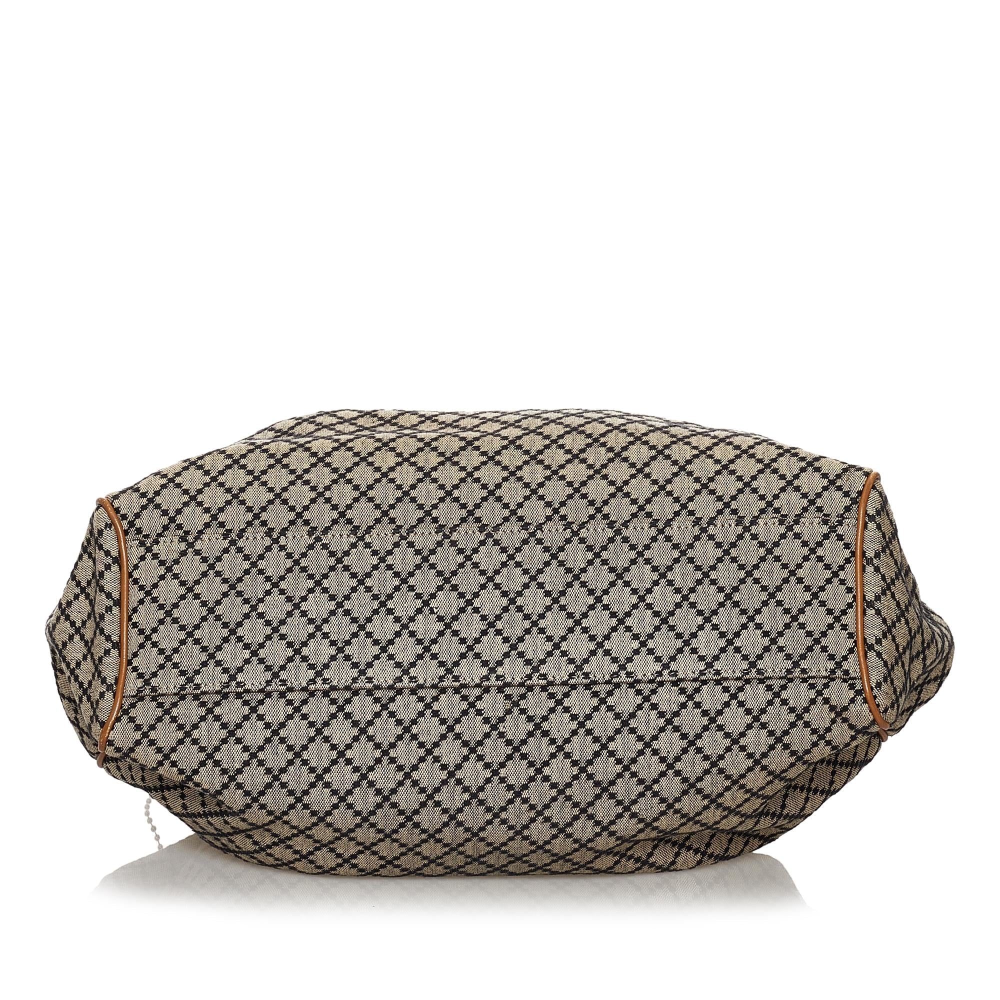 Gucci Diamante Sukey Canvas Tote Bag (SHG-30178)