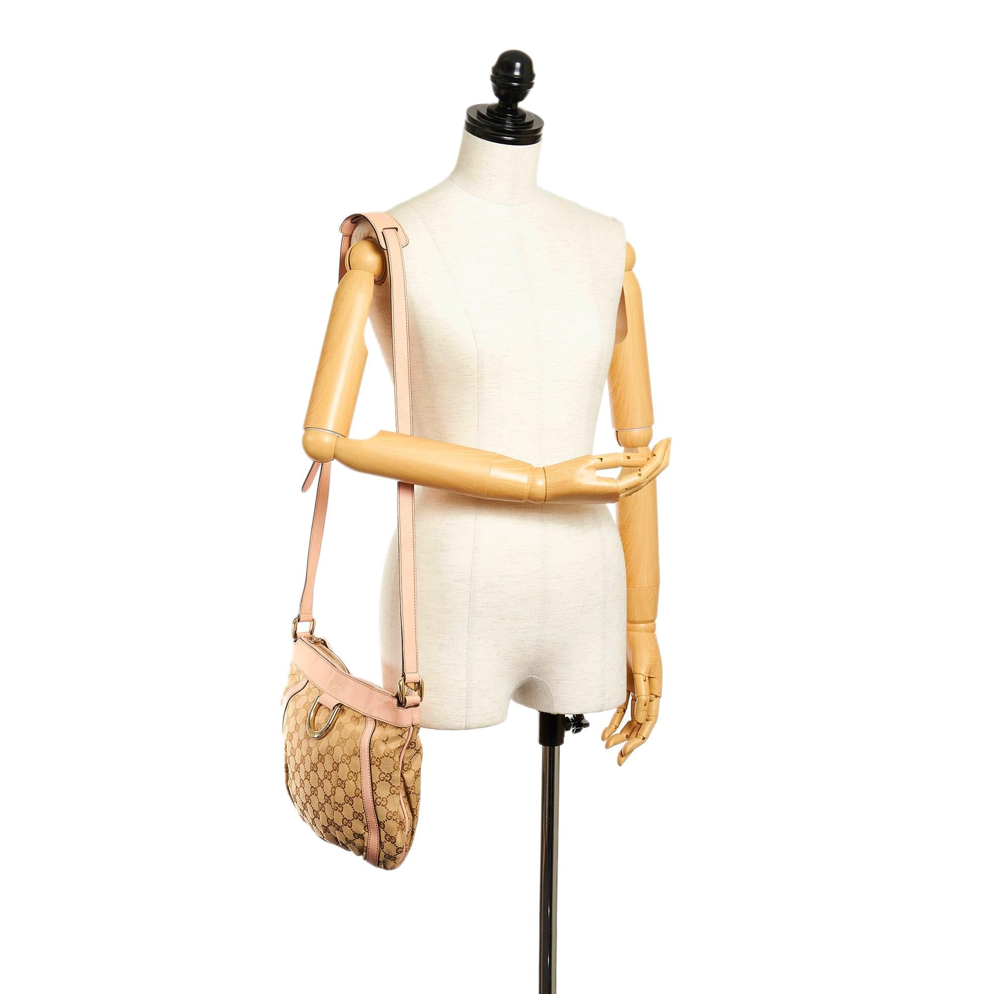 Gucci GG Canvas Abbey D-Ring Crossbody Bag (SHG-34709)